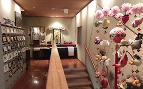 Dyeing And Hostel Nakashimaya - Female Only